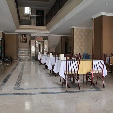 Club Dorado