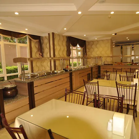 Club Dorado Hotell 3*