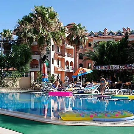 Hotell Club Dorado 3*