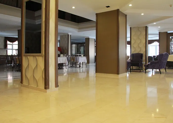 Club Dorado Hotel 3*