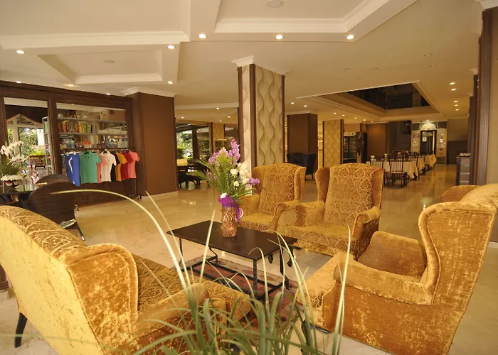 Club Dorado 3* مرمريس