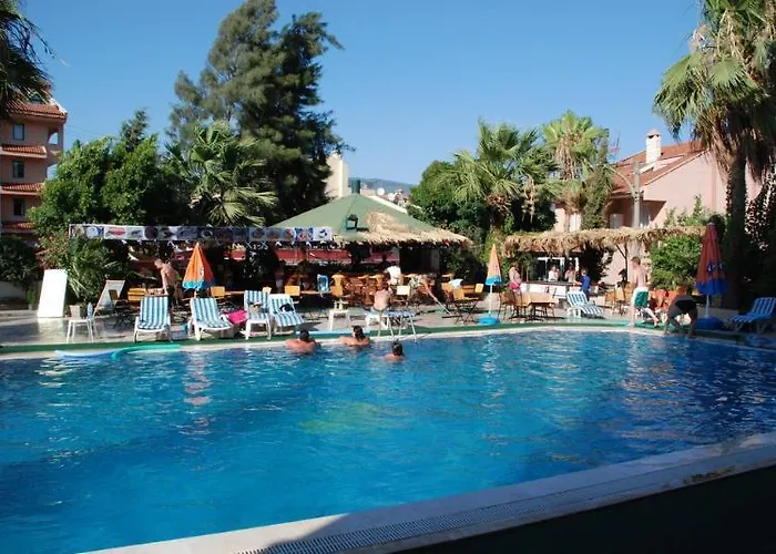Club Dorado 3* مرمريس