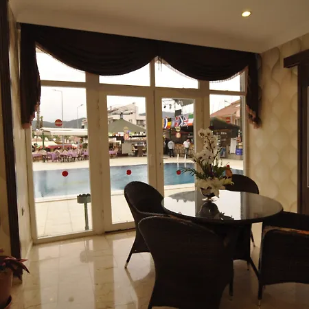 Club Dorado 3*