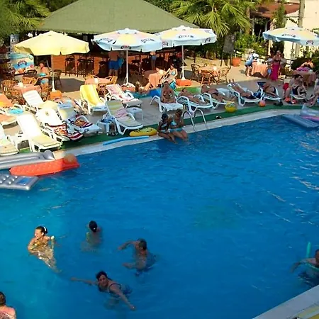Ξενοδοχείο Club Dorado 3*