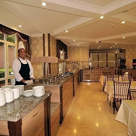 Club Dorado 3* Μαρμαρίς