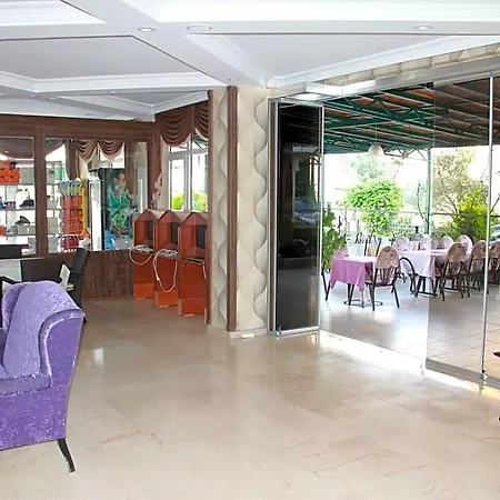 Club Dorado Ξενοδοχείο 3*
