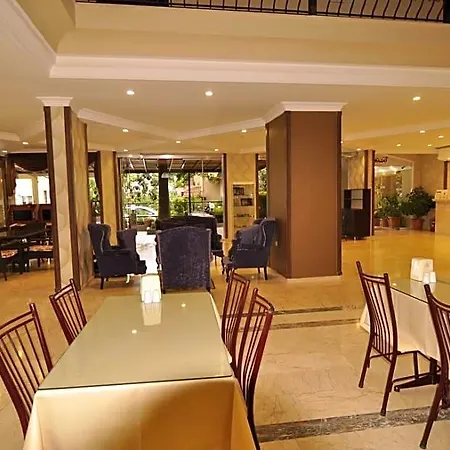 Club Dorado 3* Μαρμαρίς