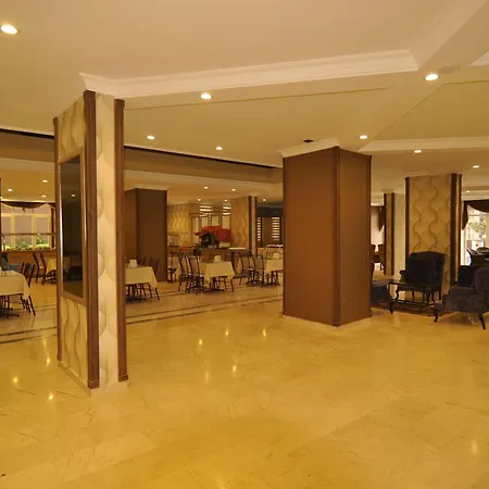 Club Dorado Hotell 3*