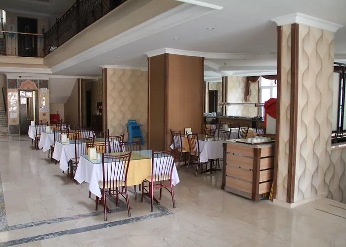 Club Dorado 3*