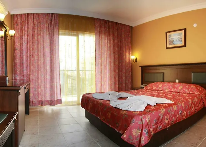 Club Dorado Отель Мармарис