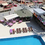 Club Dorado 3*