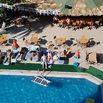 Club Dorado Hotel
