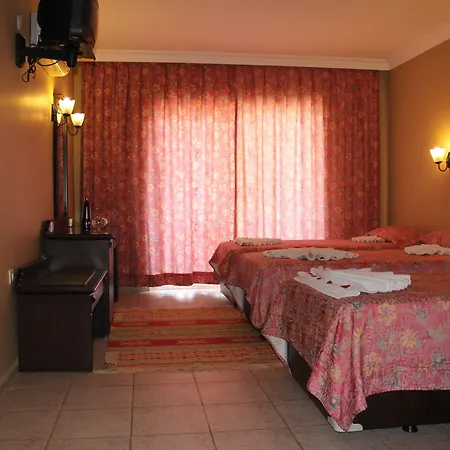 Club Dorado ホテル マルマリス