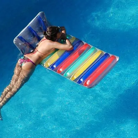 Club Dorado マルマリス